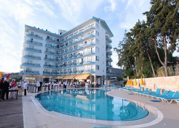 Hotel Arora 4*