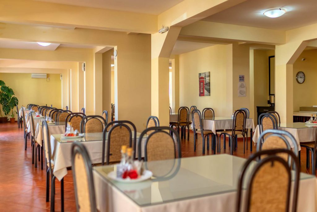 Restoran-Hotel-Adria-Harmony-Canj-1-1024x683