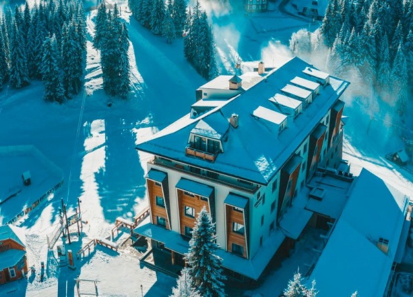 gorski hotel kopaonik sani zima11