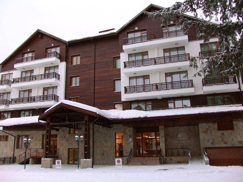 hotel borovec hills borovec sani zima1