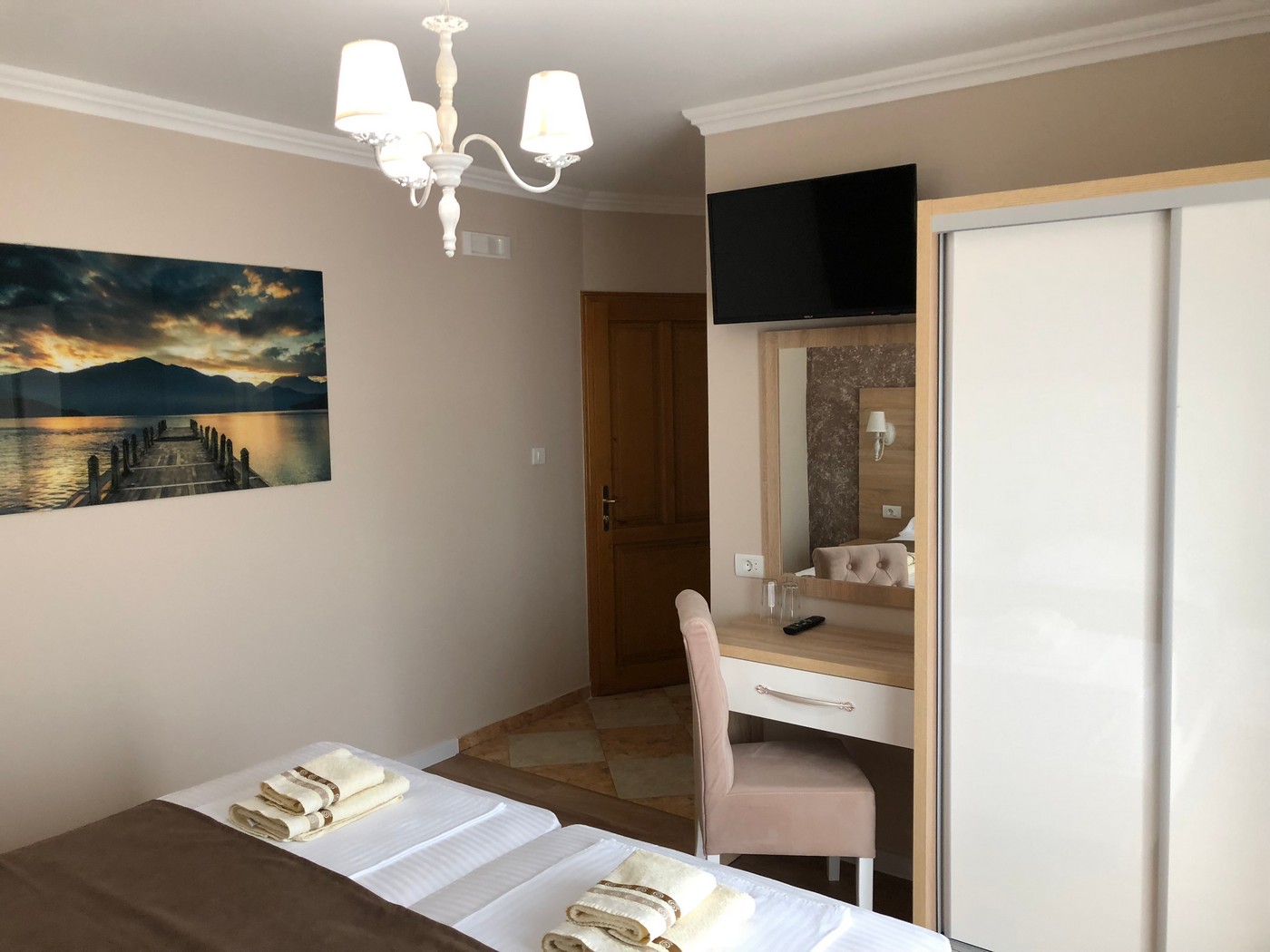 apartmani holiday ulcinj11