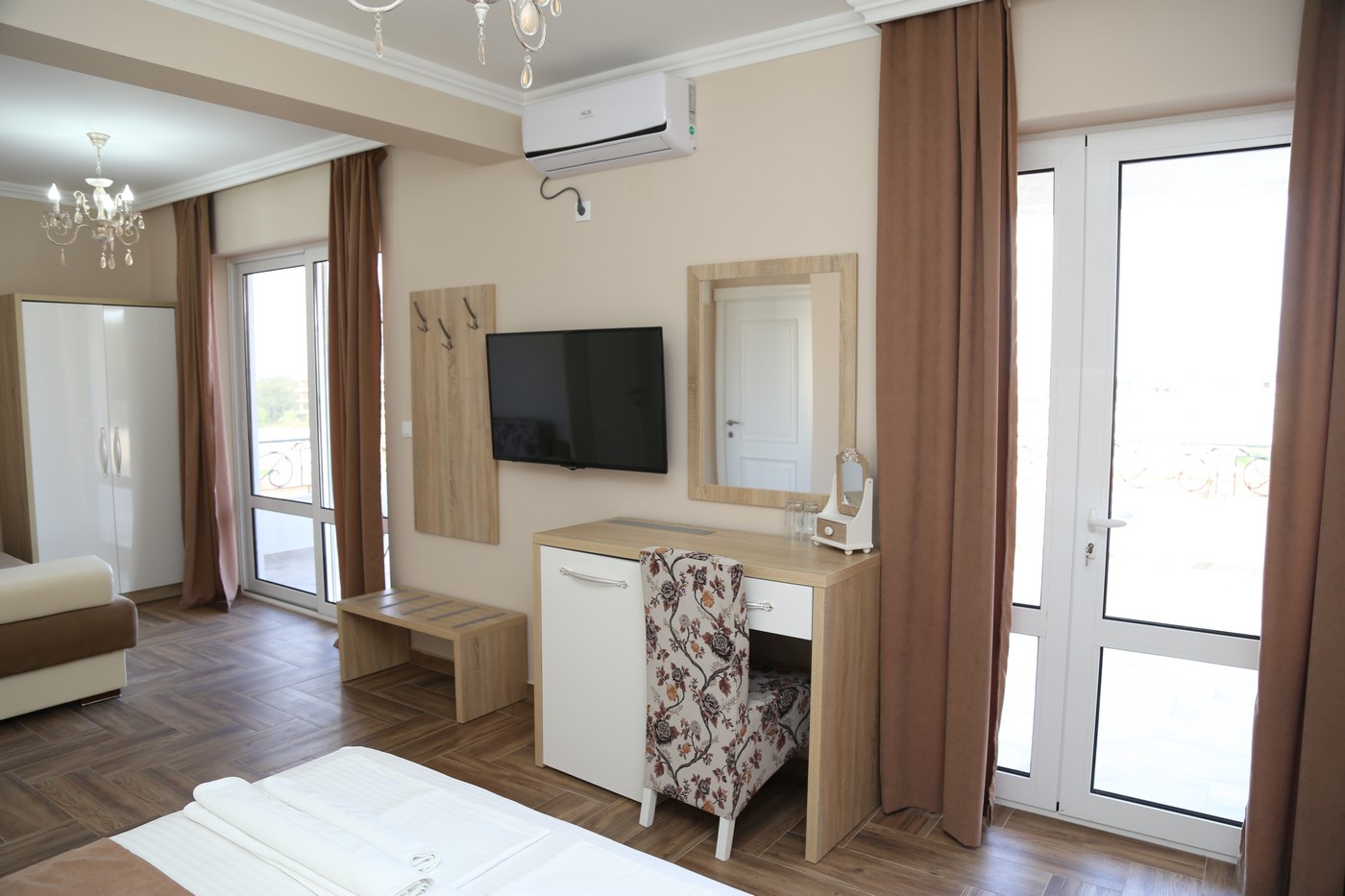 apartmani metropolis ulcinj18