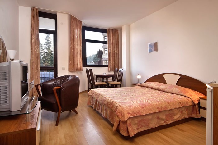 hotel flora borovec sani tours03