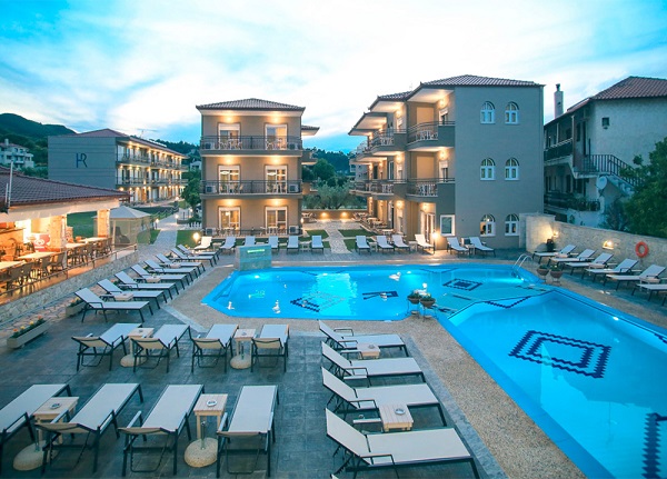 Royal Hotel & Suites 4* Polihrono