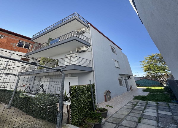 Apartmani Delibenjo Nea Kalikratia