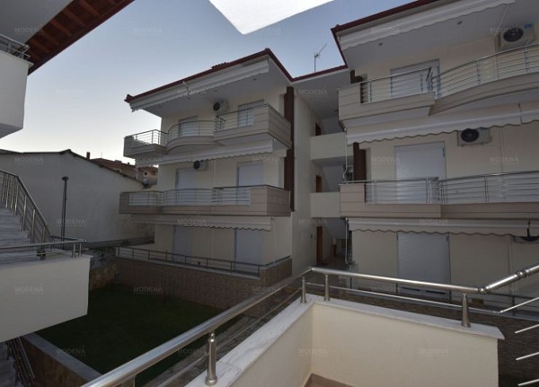 Vila Kostas i Despina Nea Flogita