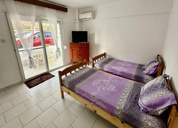 Vila Tanasis 2 Nea Flogita