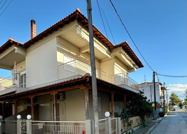Vila Vula Nea Flogita