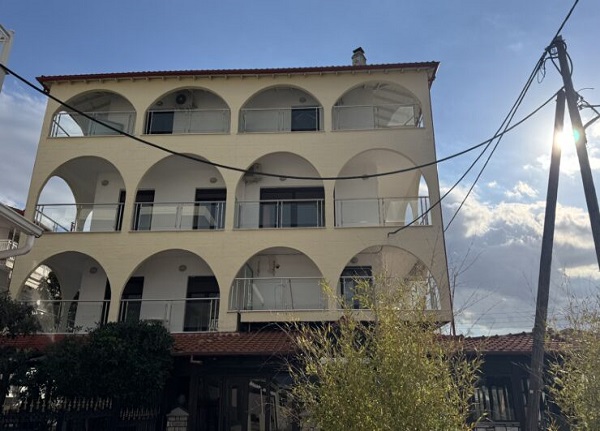 Vila Ria Rania Nei Pori