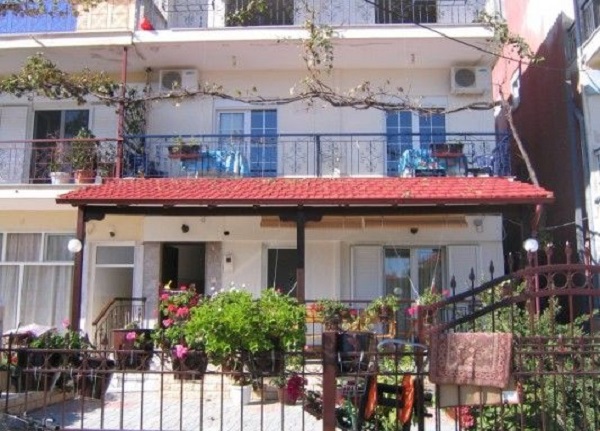 Vila Viktoria Stavros